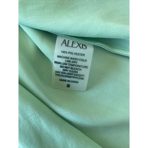 Alexis Button Up Small Blouse Career Light Green Sateen Flowy Garden Feminine - Picture 9 of 9